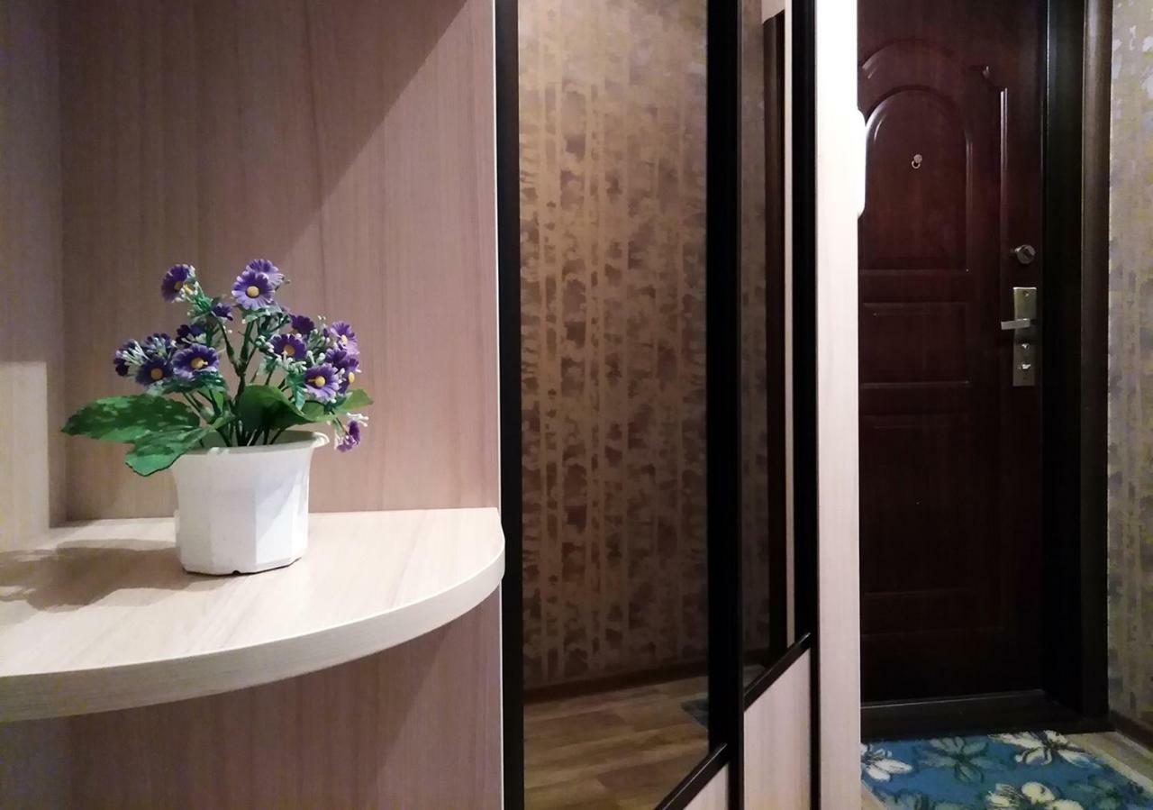 Уютная, Благоустроенная 2-Комнатная Квартира, Wifi Apartamento Bobruisk Exterior foto